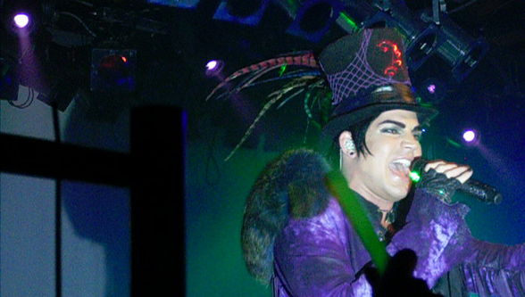 22.11. 2010.  Adam Lambert´s Glam Nation - 