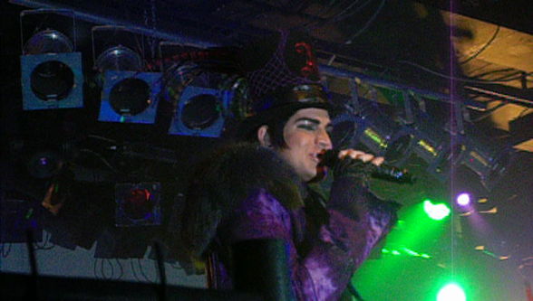 22.11. 2010.  Adam Lambert´s Glam Nation - 