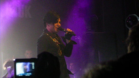 22.11. 2010.  Adam Lambert´s Glam Nation - 