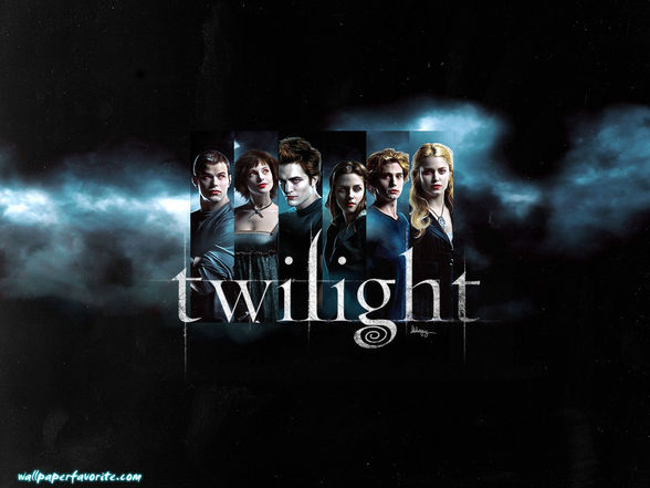 Twilight,New Moon,Eclipse,Breaking Dawn - 