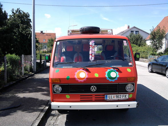 flower-power campingbus :) - 