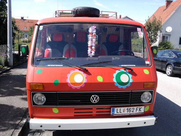 flower-power campingbus :) - 