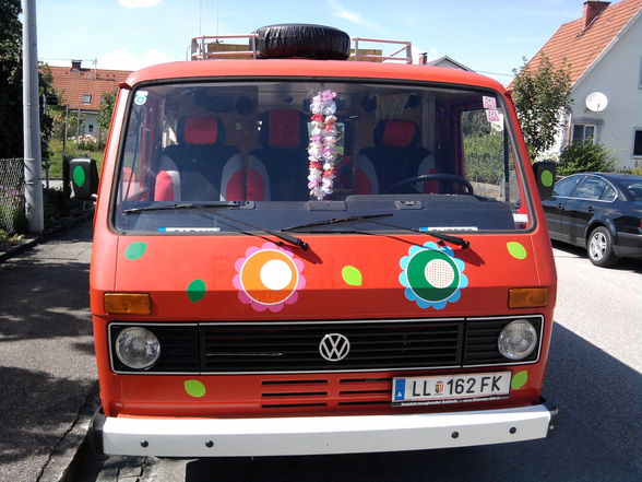 flower-power campingbus :) - 