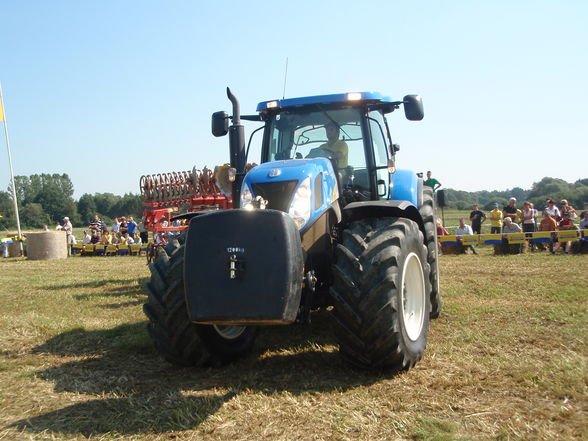 New Holland - 