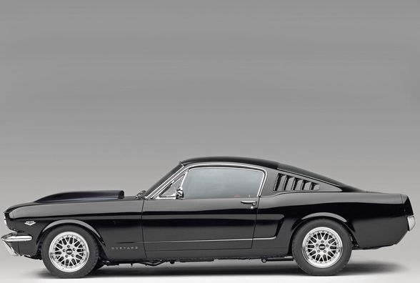 Mustang - 