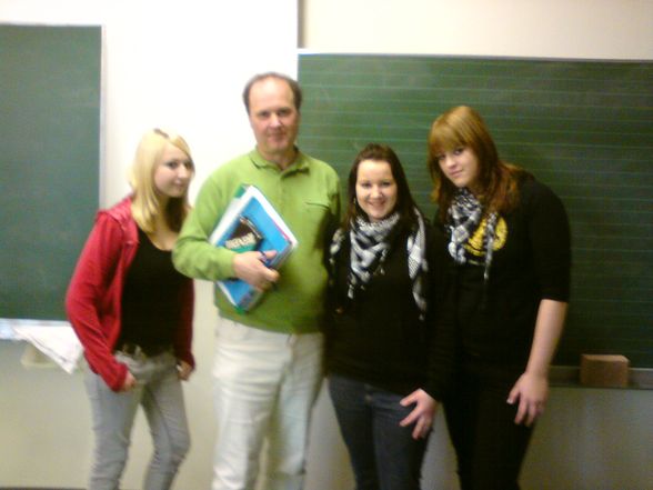 BeRuFsChULe!!!!=) - 