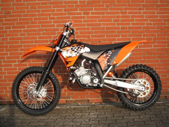 COOLE  MOTORCROSS - 