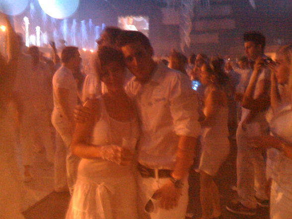 Sensation White - 