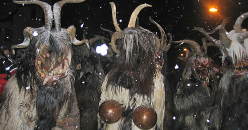 Krampus und Perchten  - 