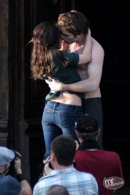 new moon set and actors  - 