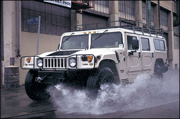 $€€$ hUmMeR $€€$ - 