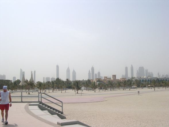 Dubai 08.2009 - 