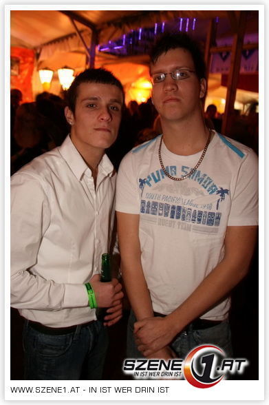 ...NiGhTlIfE... - 