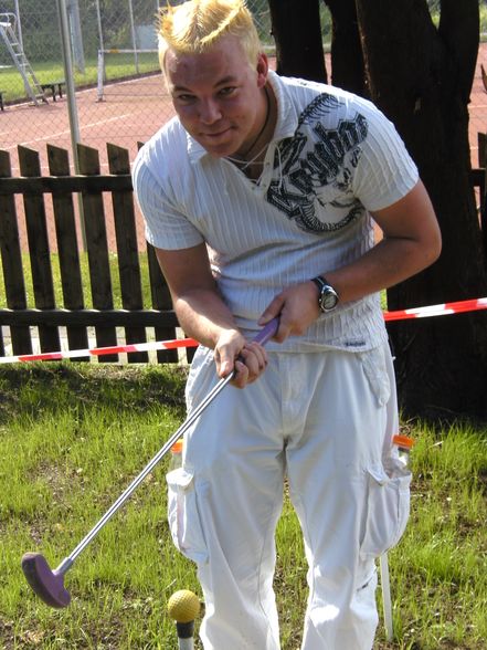 Kleine Verlobungsfeier mit Minigolf - 