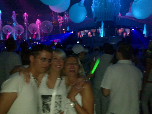 Sensation white Prag2009 - 