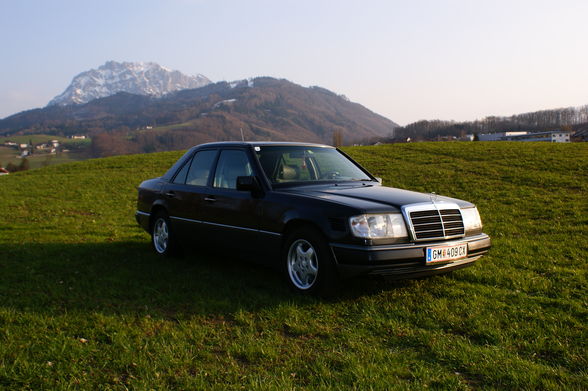 Mercedes Benz W124 - 