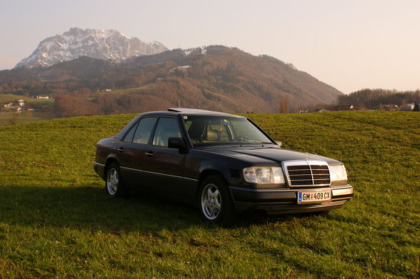 Mercedes Benz W124 - 