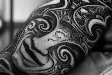 bEsT tAtToO aRtIsT - 