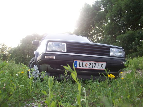 VW Jetta  - 