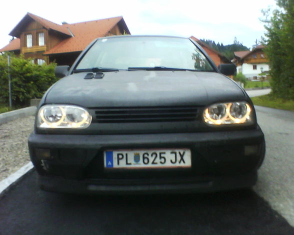 Golf 3 - 