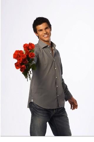 He´s called Taylor Lautner  - 