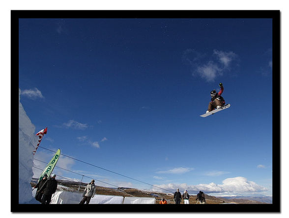 SnOwBoArDeN - 