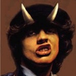 ANGUS YOUNG - 