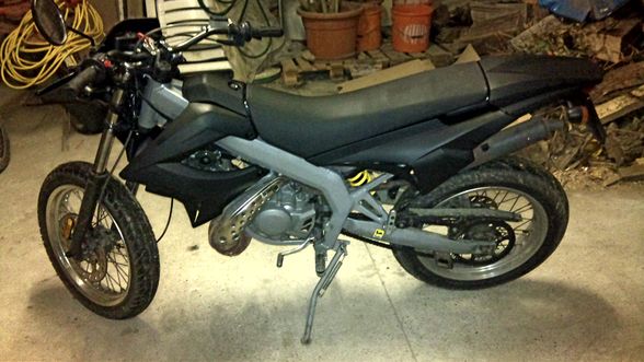 my Moped!!!!!!!!!!!!!!!!!!!!!!! - 