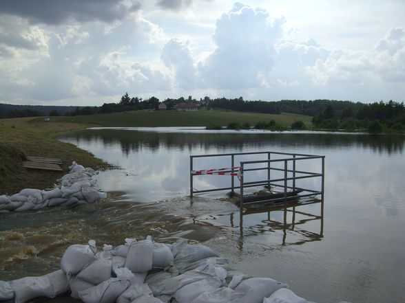 2009-06-27 Dammarbeiten Neuhaus - 