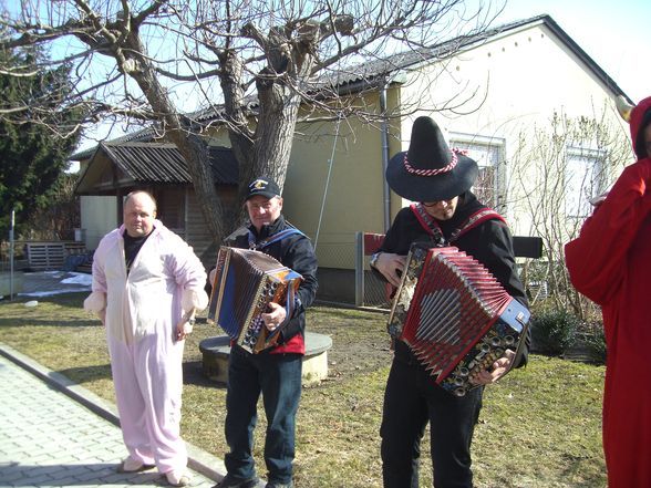 2011-03-05 Faschingsumzug Kotezicken - 
