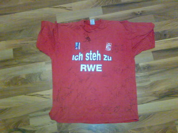 rot weiss erfurt - 