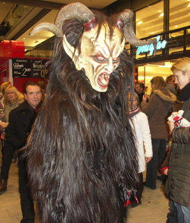 krampus und perchten - 