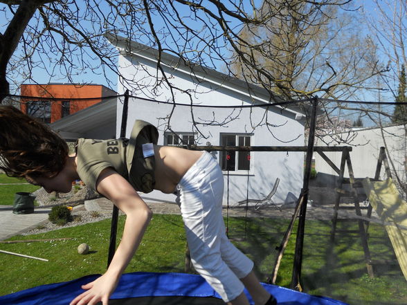 Trampolin....xD - 