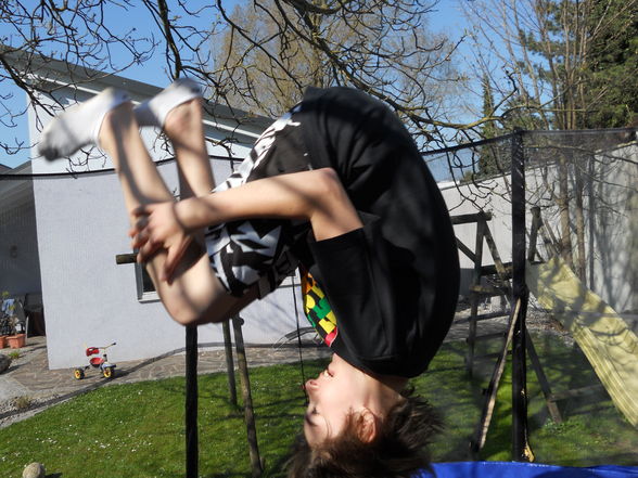 Trampolin....xD - 