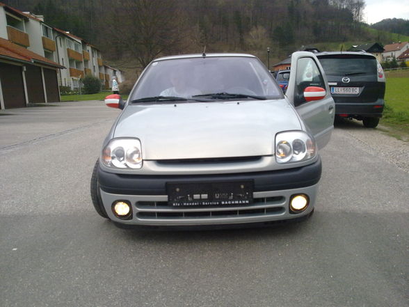 Mein scharfer Clio!!! ;) - 