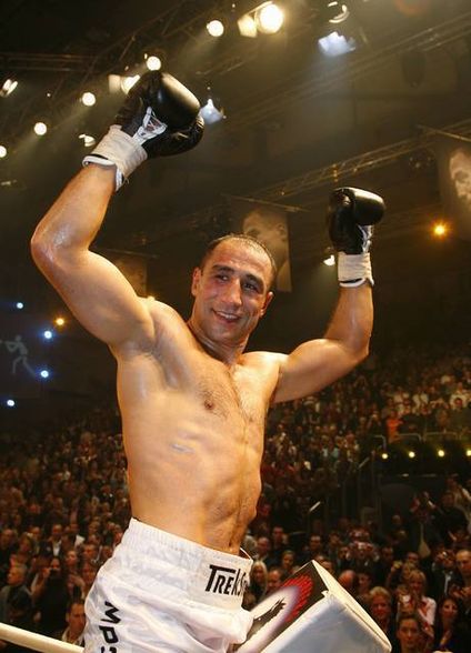 ARTHUR ABRAHAM - 