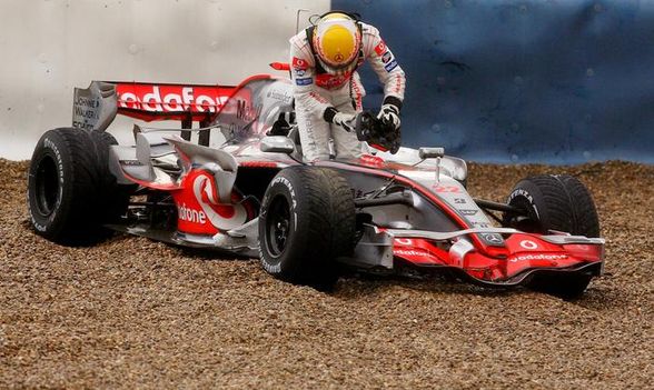 Lewis Hamilton - 