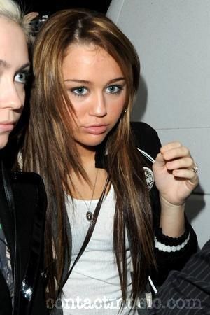 Miley Cyrus - 