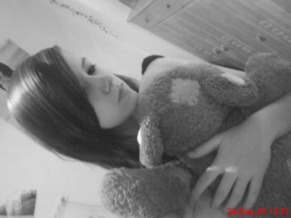 ii mid mein teddy..  :) - 