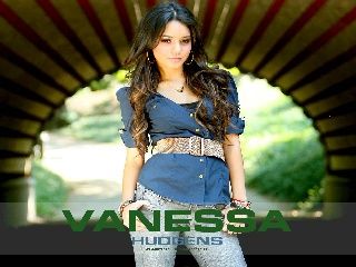 Vanessa Hudgens - 