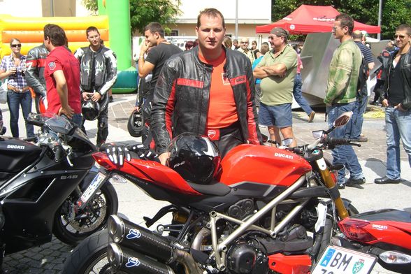 Ducati testen - 