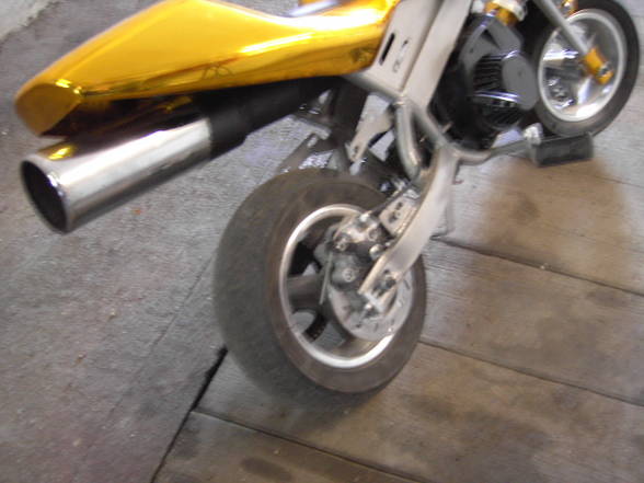 STREETFIGHTER-POCKETBIKE - 