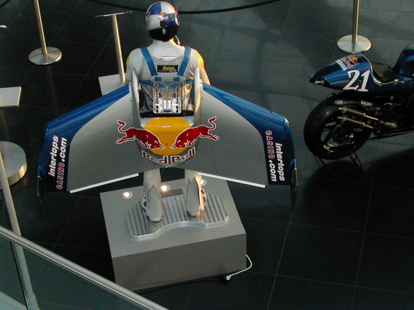 Besuch bei Didi! "RedBull" - 