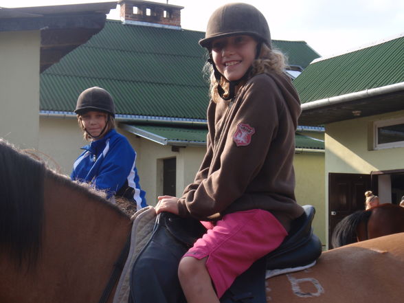 I mei Nichte und mein Bruada beim reiten - 