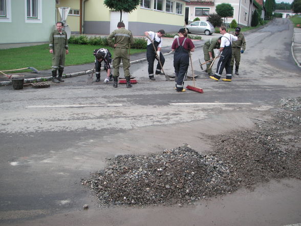 2009-06-27 Aufräumarbeiten Mischendorf - 