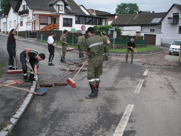 2009-06-27 Aufräumarbeiten Mischendorf - 