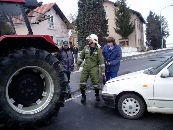 2006-02-18 Verkehrsunfall - 