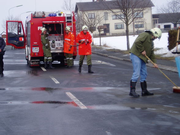 2006-02-18 Verkehrsunfall - 