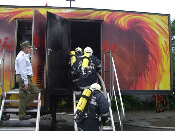 2008-08-30 Brandcontainer - 