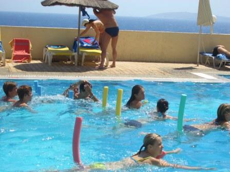 Kreta = Party, Sonne, Strand und Mee(h)r - 